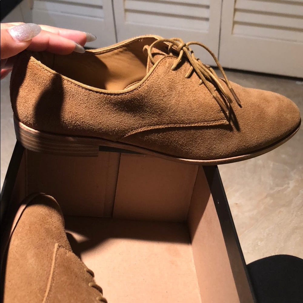 Shoes - Picture 2 of 2